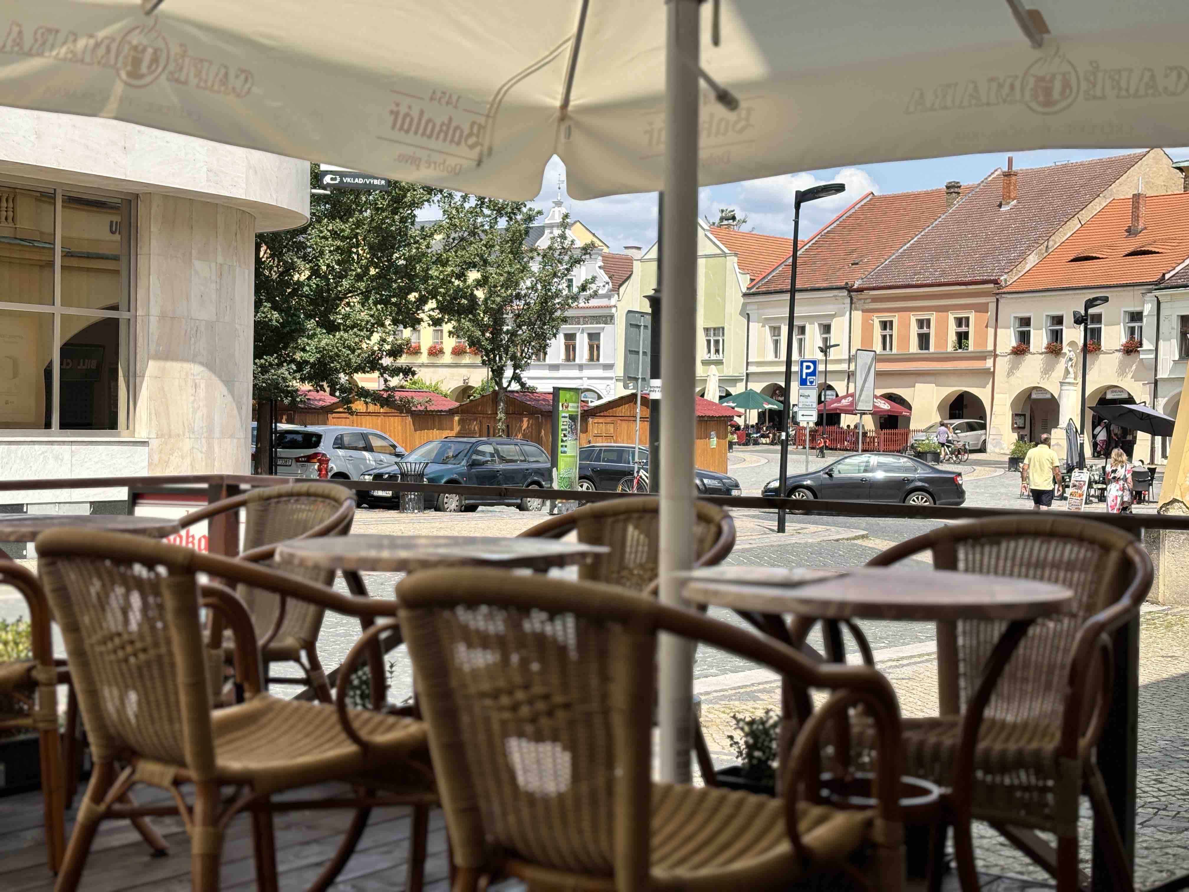 placeholder image sq